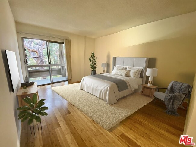 Photo - 6250 Buckingham Pkwy Unit 203