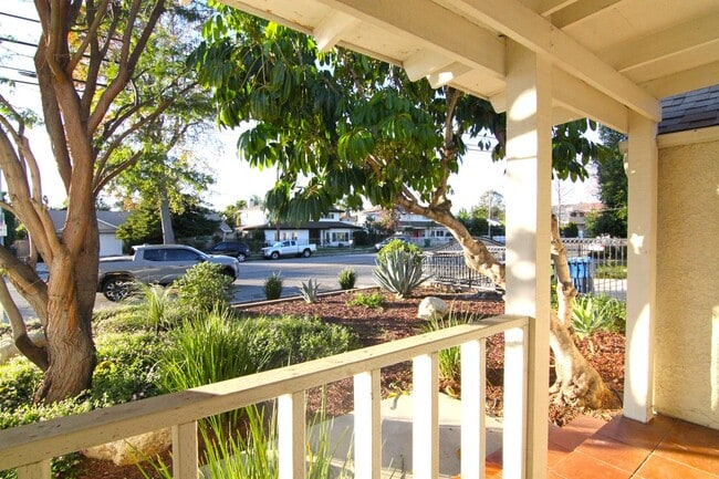 Photo - 8806 Haskell Ave