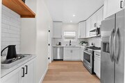 Photo - 2556 B St