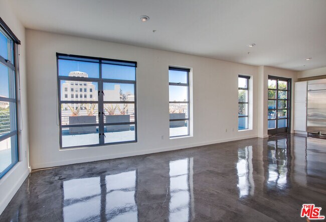 Photo - 1358 4th St Unit A