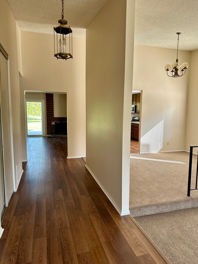 Photo - 1384 Naples Ct