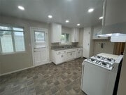 Photo - 355 S Aspan Ave