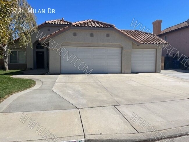 Building Photo - 39724 Milan Dr Rental