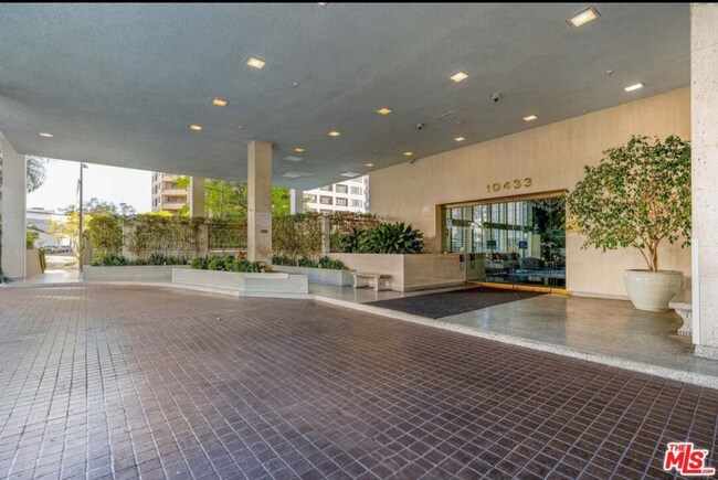 Photo - 10433 Wilshire Blvd Unit 603