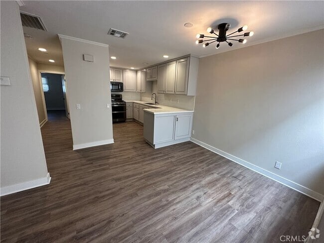 Building Photo - 119 S Glassell St Unit B Rental