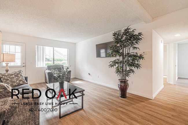 Photo - 6601 Victoria Ave Unit 435