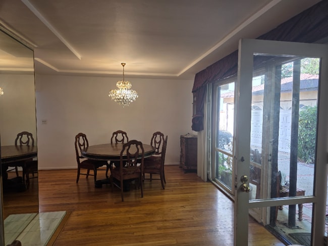 Photo - 1840 Benecia Ave Unit Front