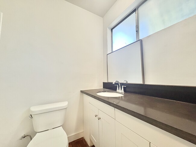 Photo - 11604 Sylvan St Unit 11