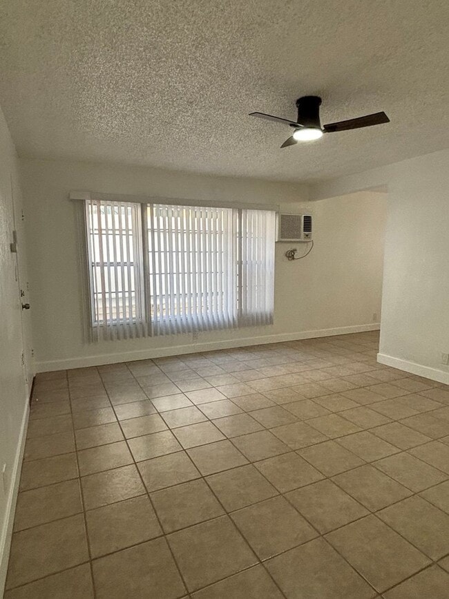 Photo - 1730 Obispo Ave Unit 1732