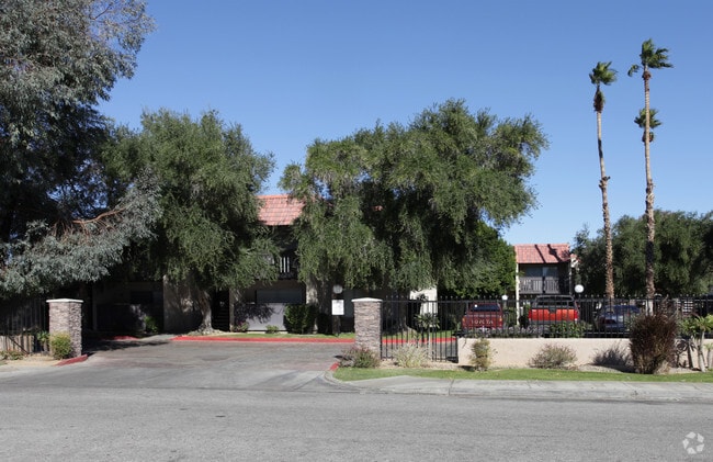 Building Photo - Parkview Plaza II