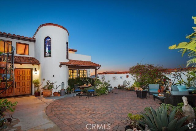 Building Photo - 314 S La Esperanza Rental