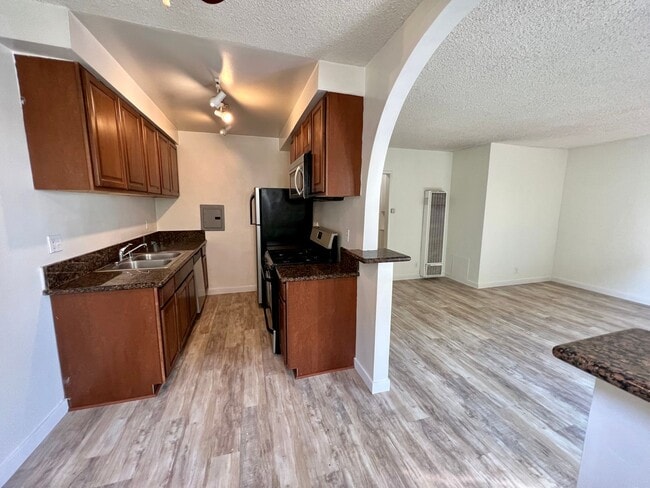 Photo - 12236 Pacific Ave Unit 02