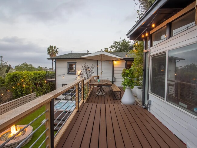 Photo - 2597 Dearborn Dr