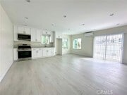 Photo - 5820 Lankershim Blvd Unit 3