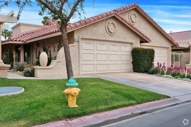 Building Photo - 77563 Woodhaven Dr S Rental