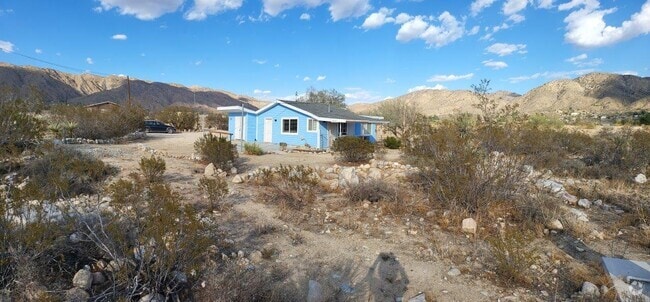 Building Photo - 52363 Apache Trail Rental