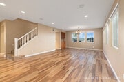 Photo - 1177 Parkview Dr House