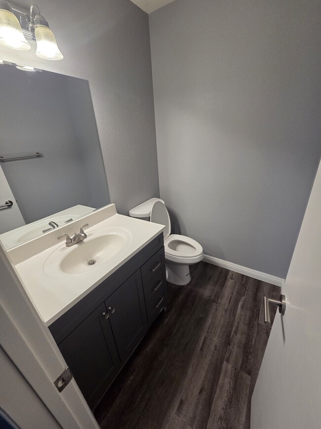 Photo - 2012 E Mission Ave Townhome