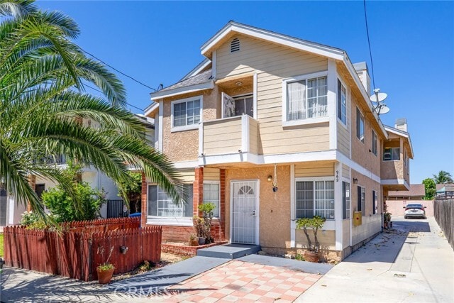 Photo - 962 W Oliver St Townhome