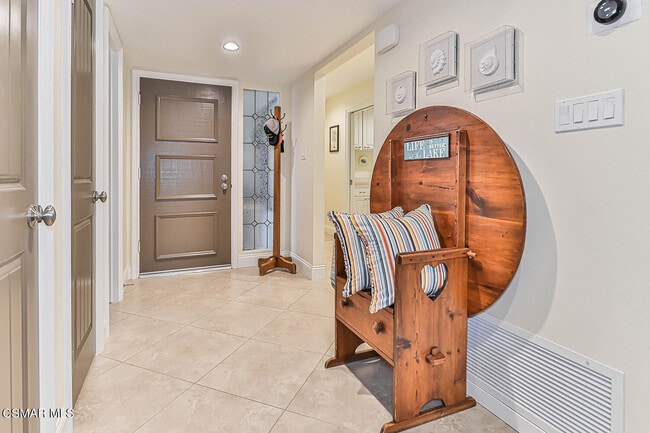 Photo - 2393 Windward Cir