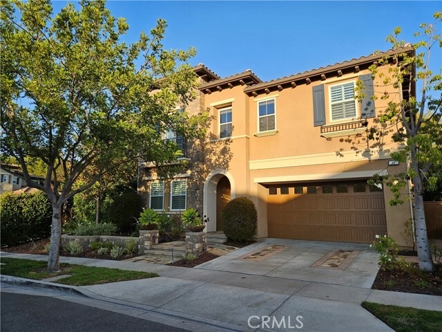 Building Photo - 11 Peony