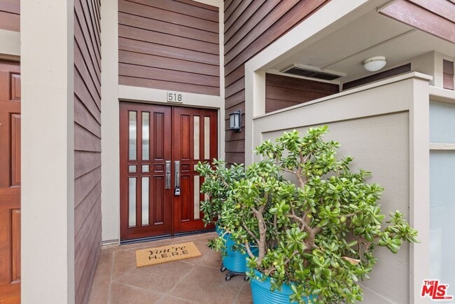 Building Photo - 3950 Vía Dolce Unit 518