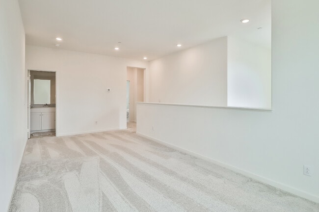 Photo - 3092 Acebo Dr