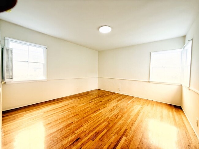 Photo - 1470 Del Mar Ave