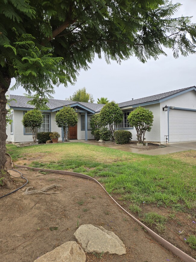 Building Photo - 2030 Indian Pl Rental