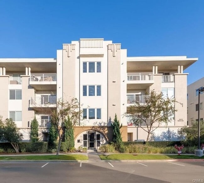 Building Photo - Coming soon - Single-Level 2-Bedroom Condo in the Prestigious South Bay 360 Community! Unit 301