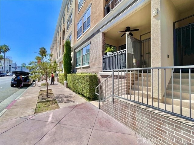 Photo - 395 E 4th St Unit 7