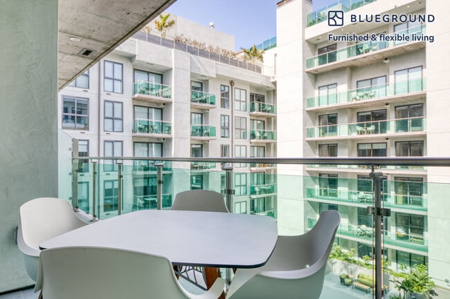 Photo - 1027 Wilshire Blvd Unit SI FL7-ID546