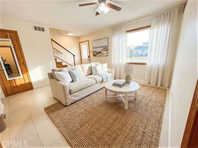 Building Photo - 7672 Amazon Dr Unit 3