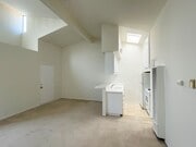 Photo - 3760 Kelton Ave Unit 3