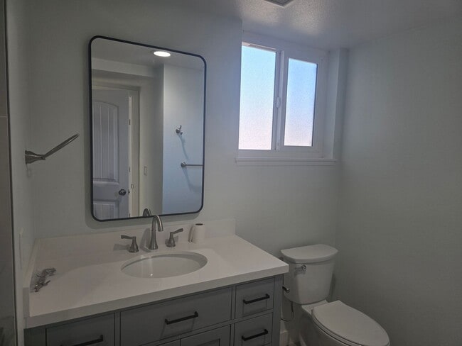 Photo - Fully Remodeled 4-Bedroom, 3-Bath Rental H...