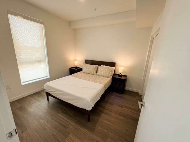 Photo - 18900 Parthenia St Unit 111