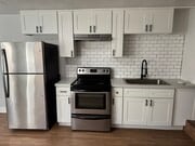 Photo - 323 S Main Ave