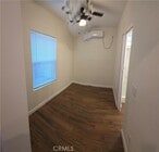 Photo - 1496 Powell Way