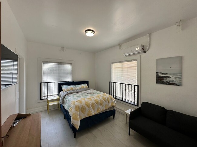 Photo - 246 N Pacific Ave Apartment