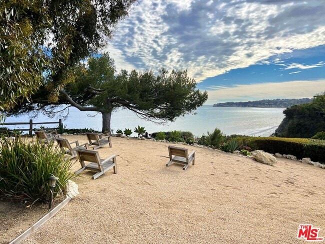 Photo - 27500 Pacific Coast Hwy House