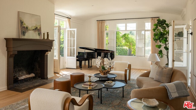 Photo - 356 St Pierre Rd