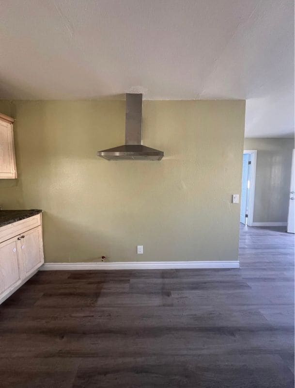 Photo - 539 S 5th Ave