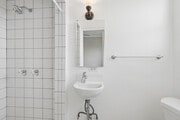Studio, 1BA - 225SF - Primary Bathroom - Hollywood Melrose Apartments