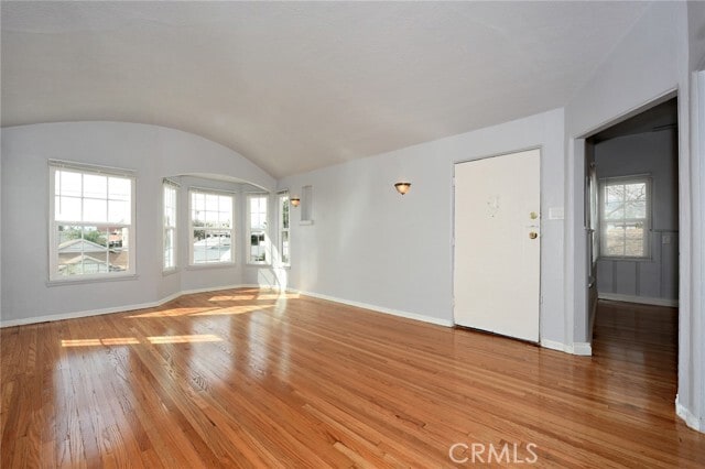 Photo - 1250 Mariposa Ave