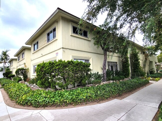 Building Photo - 10488 Culver Blvd Unit D Rental