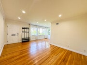 Photo - 851 S Wooster St Apartment