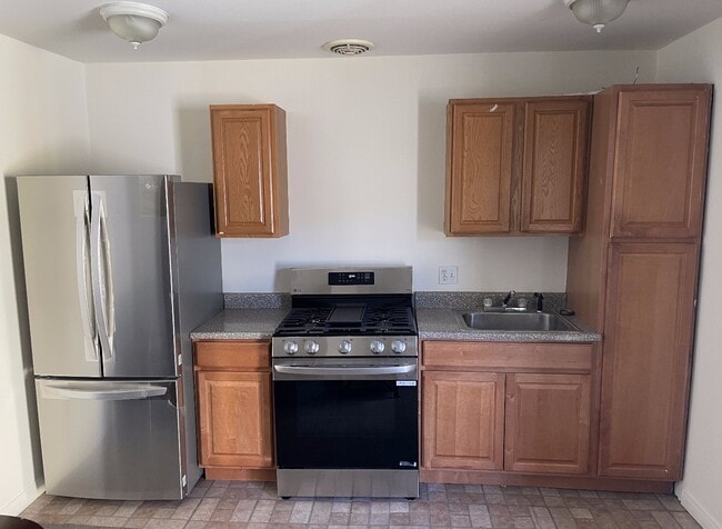 Photo - 3525 S Budlong Ave