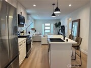 Photo - 124 Lyndon St