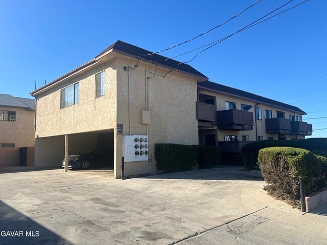 Building Photo - 4202 W Ave L