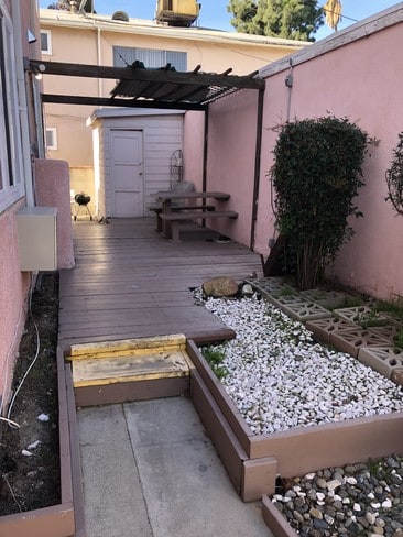 Photo - 13233 Oxnard St Unit 4